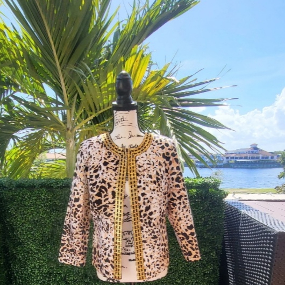 Elegant Women's blazer